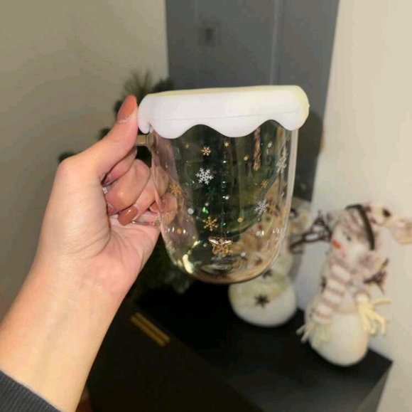 Christmas Tree Mug - Picture 7 of 7
